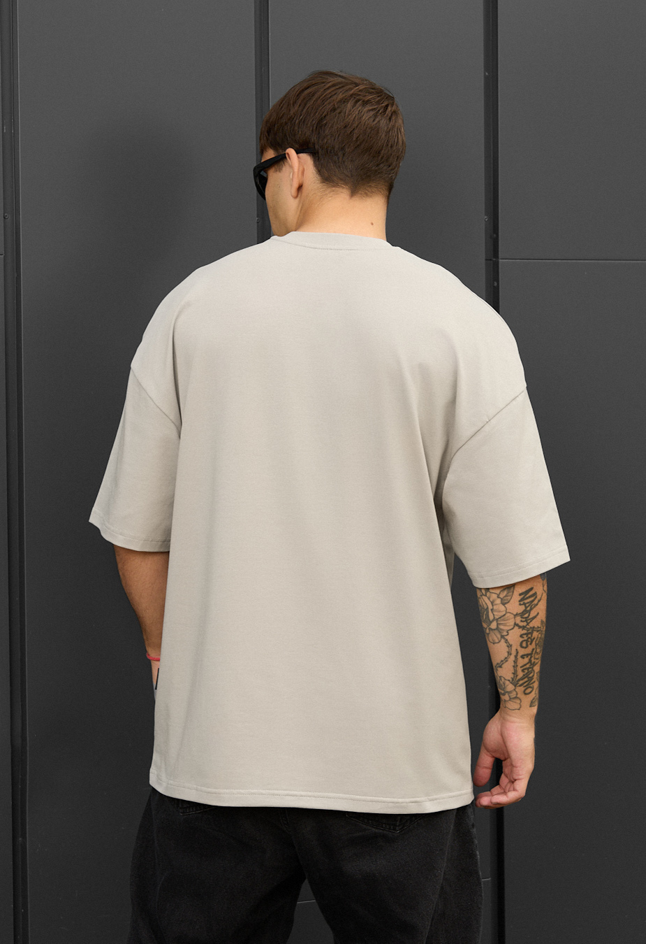 Футболка Staff on-off oversize